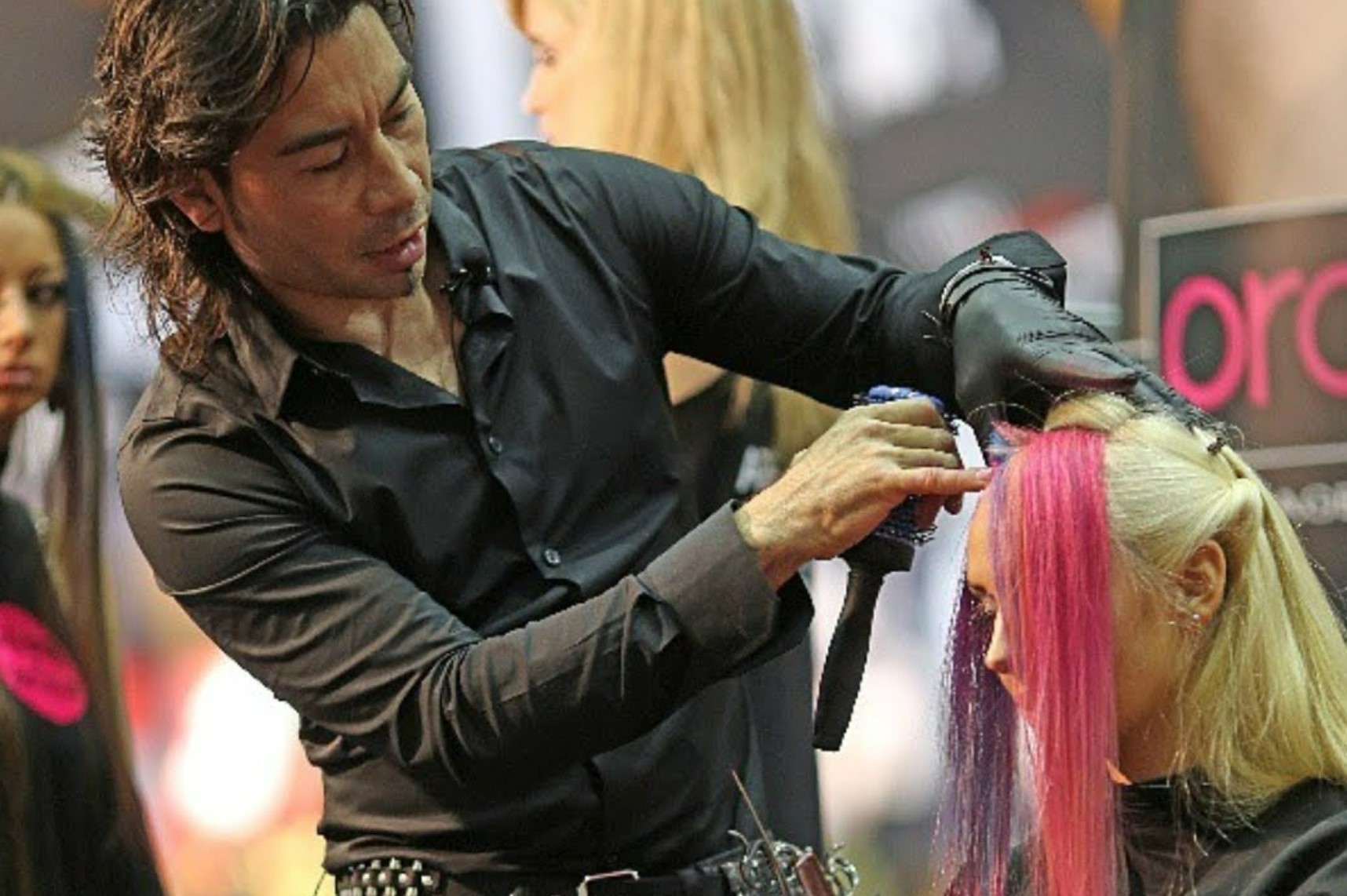 Jose Batistine Doing Hairstyling Session